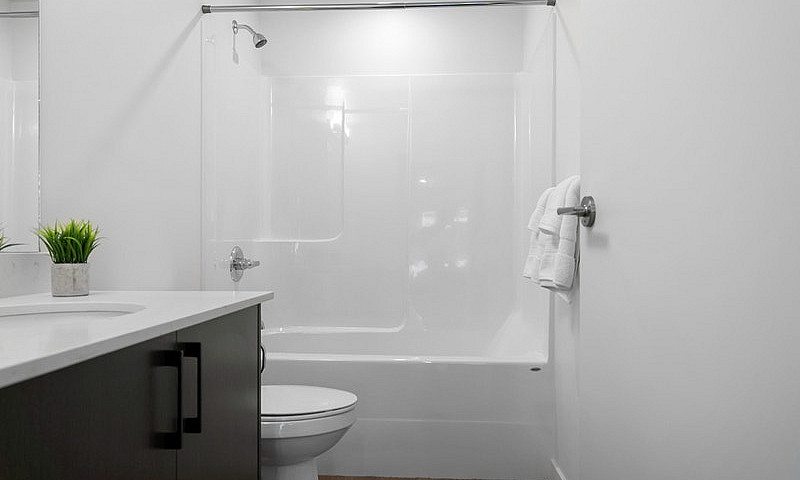 2 Bedrooms + 2 Bathr...