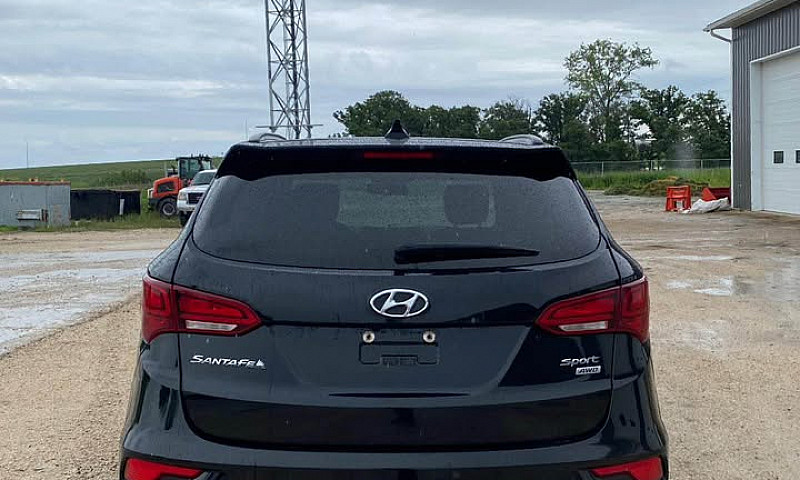 2017 Hyundai Santa F...