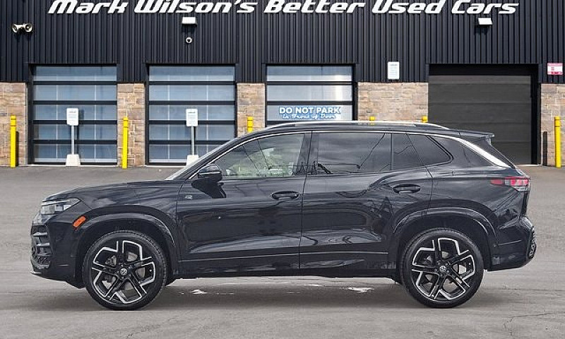 2025 Volkswagen Tigu...