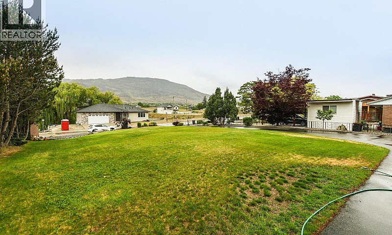 3615 Lobelia Drive O...
