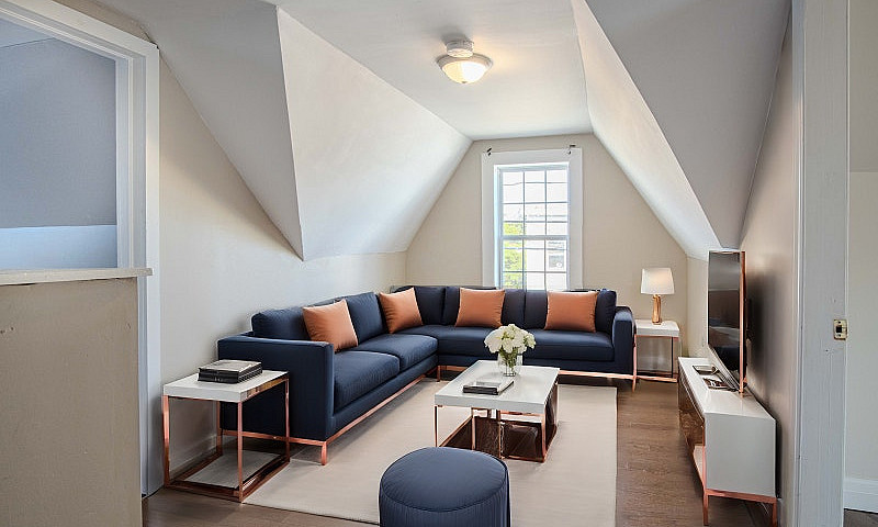 2Bdrm 196 Charlotte ...