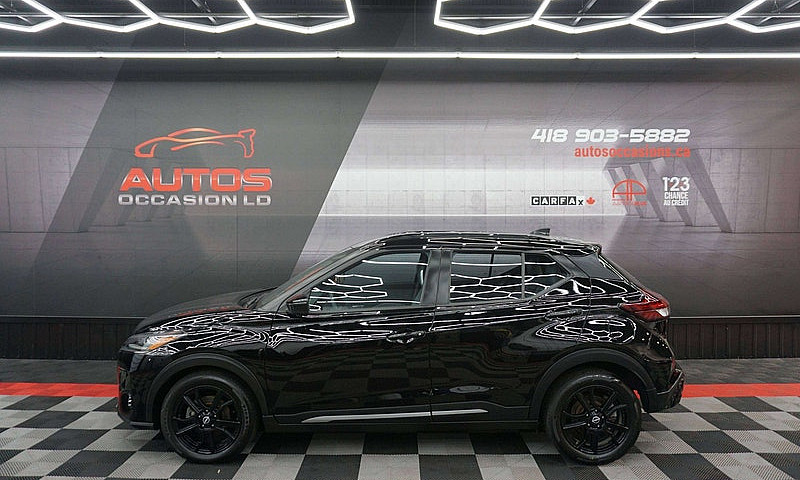 2024 Nissan Kicks Sr...