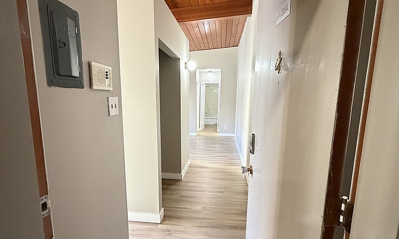 Oliver Apartment For...