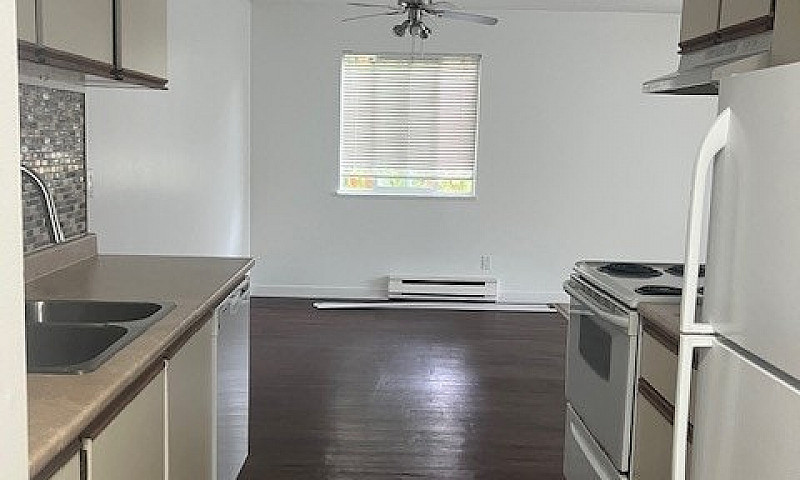 Top Floor 2 Bedroom ...