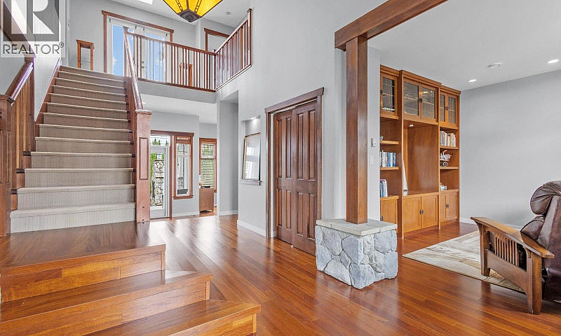 186 Macdonald Avenue...