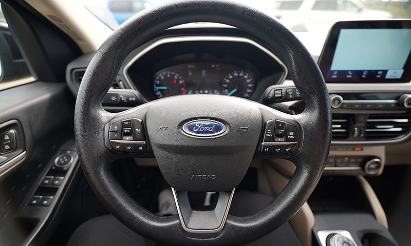 2020 Ford Escape Se...