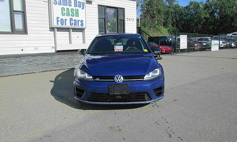 2017 Volkswagen Golf...
