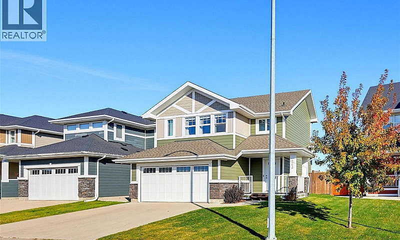 263 Eaton Crescent S...