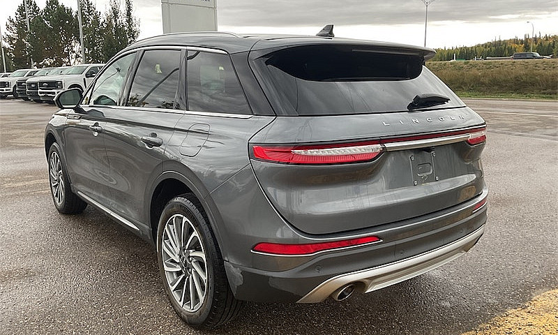 2023 Lincoln Corsair...