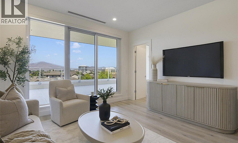 3300 Lakeshore Road ...