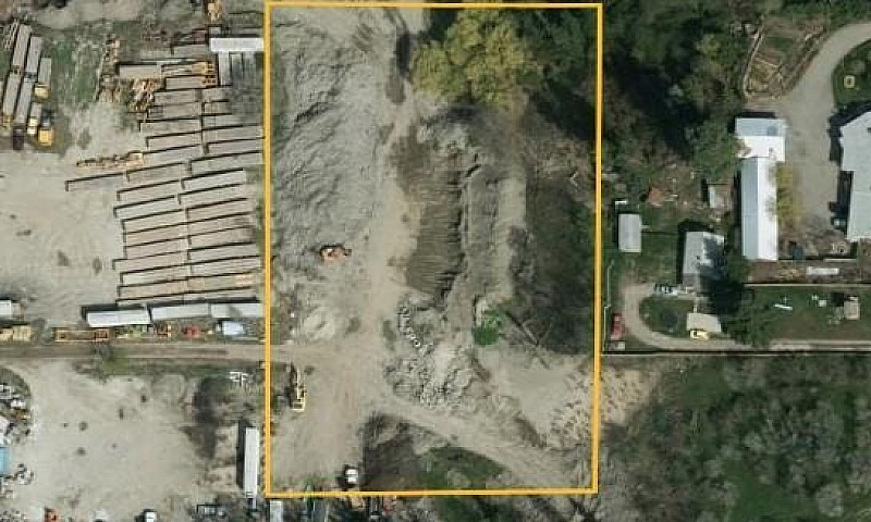 1801 48A Avenue Vern...