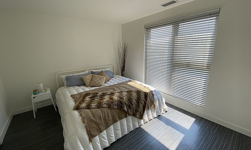 98 Market - 2 Bedroo...