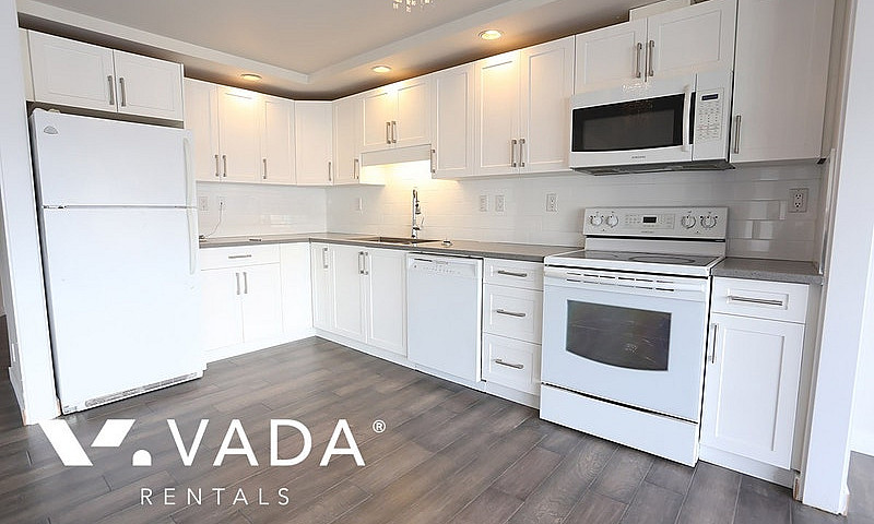 1000 Beach 2 Bed Apa...