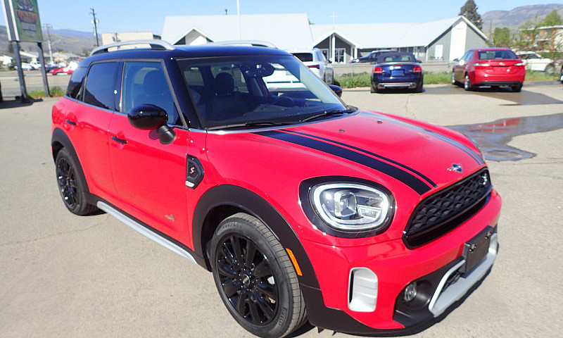 2021 Mini Countryman...