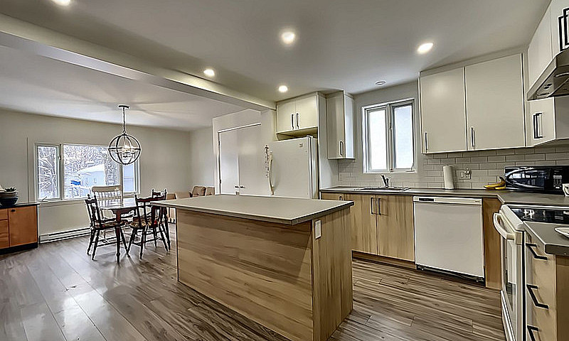 298 000$ - Duplex À ...