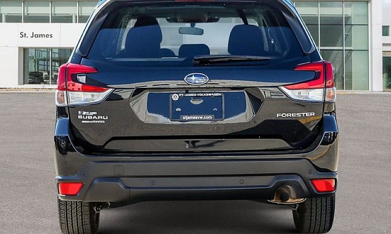 2022 Subaru Forester...