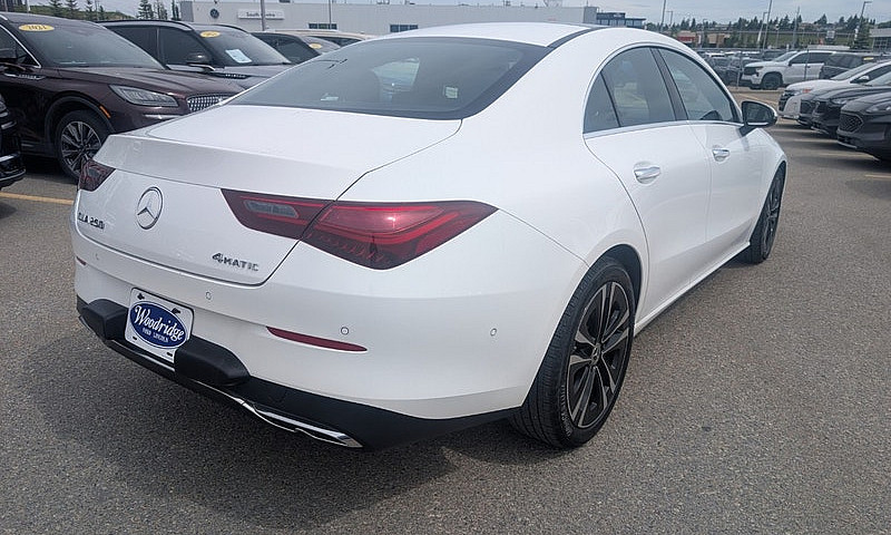 2026 Mercedes-Benz C...