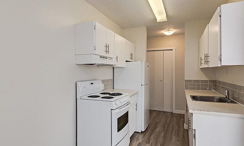 Modern Apartments Wi...