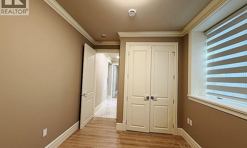 2 38Xx W 36Th Avenue...