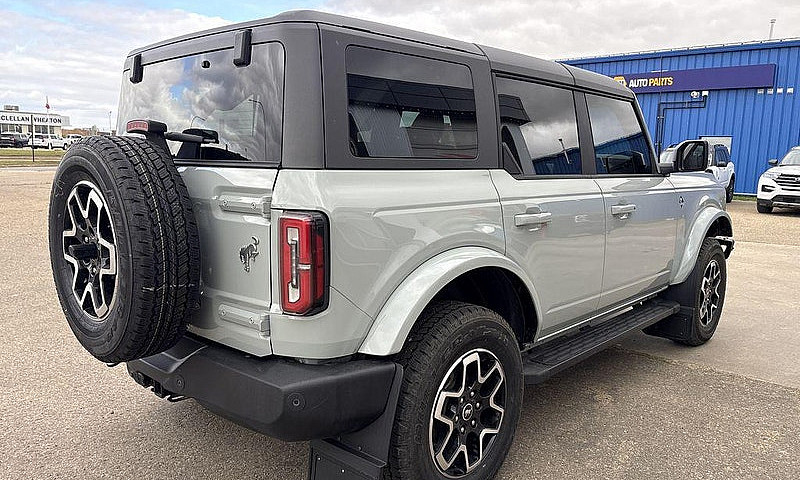 2024 Ford Bronco Out...