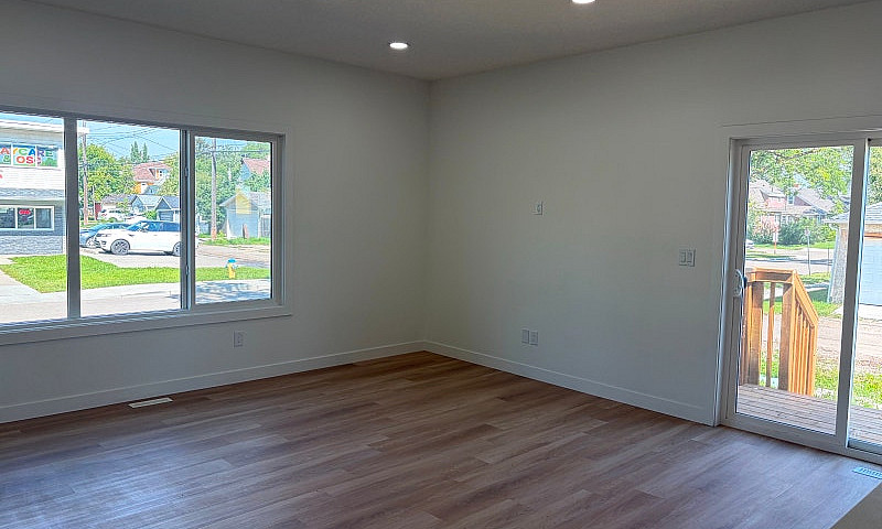3 Bed 2.5 Bath Townh...