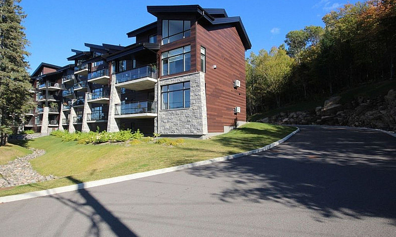 585 000$ - Condo À V...