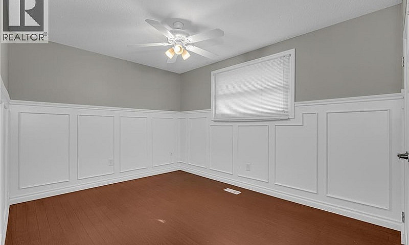 16 Glebe Court Hamil...