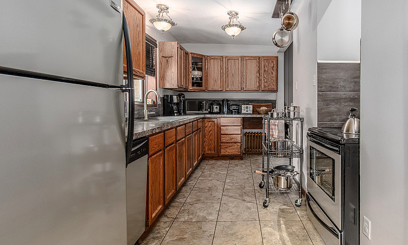 1116 Clifton Ave...