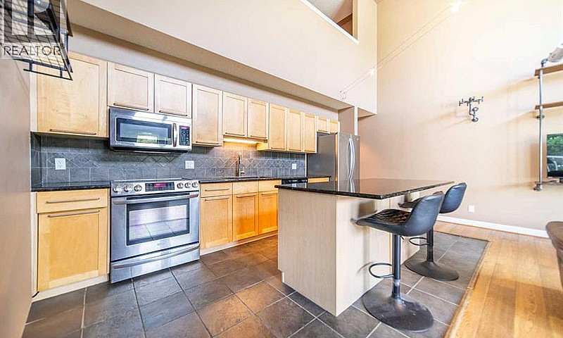 102, 1505 27 Avenue ...