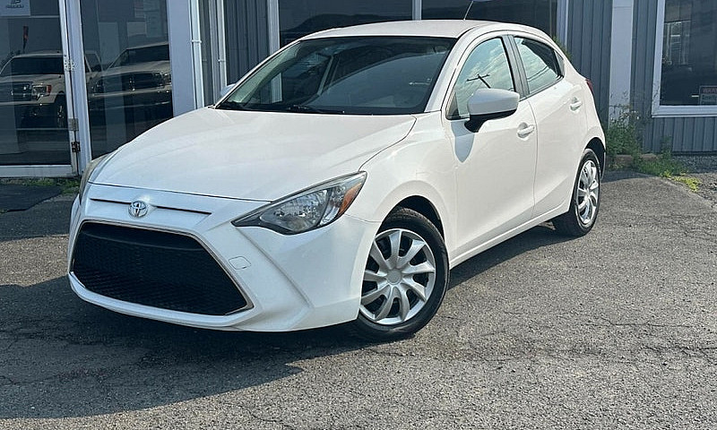 2020 Toyota Yaris Ha...