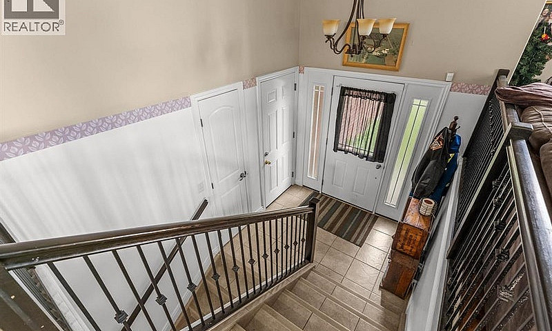 1578 Gore Harrow, On...