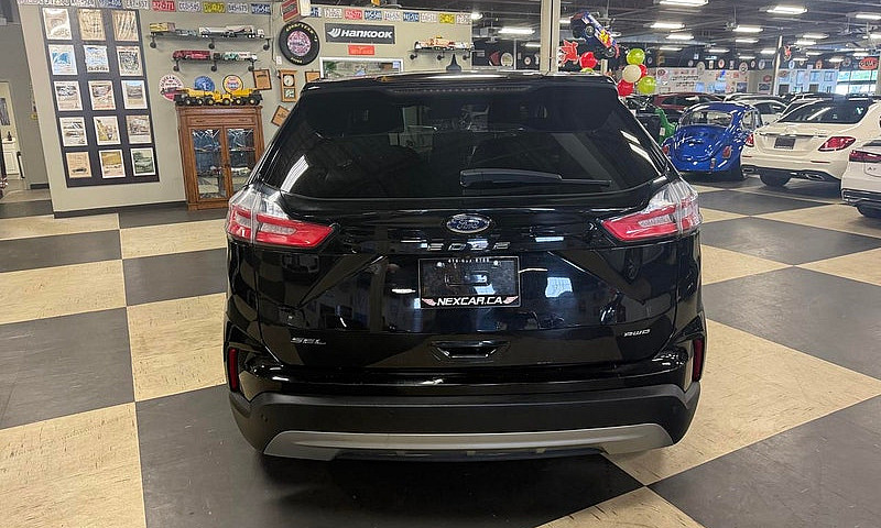 2023 Ford Edge Sel A...