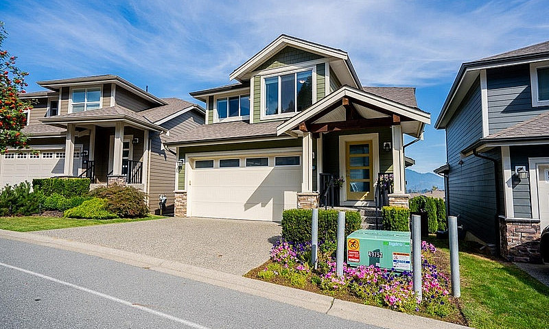 2 50634 Ledgestone P...