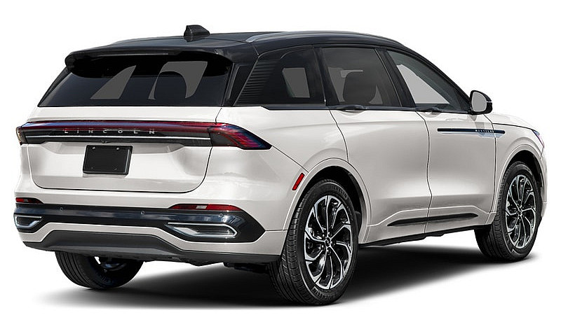 2026 Lincoln Nautilu...