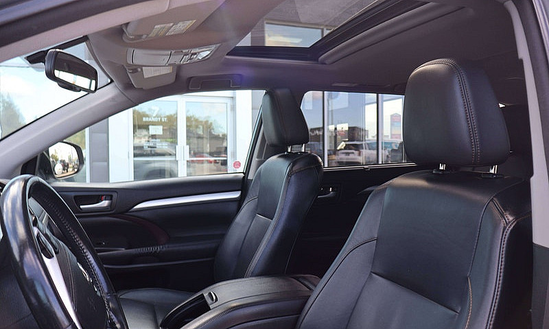 2015 Toyota Highland...