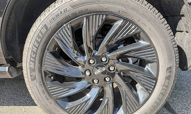 2026 Lincoln Navigat...
