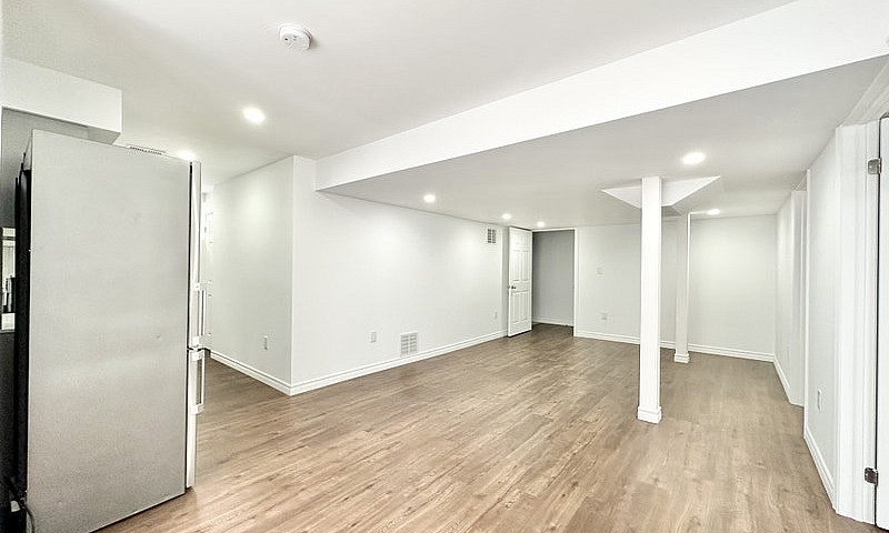 Modern 2-Bed, 1 Bath...