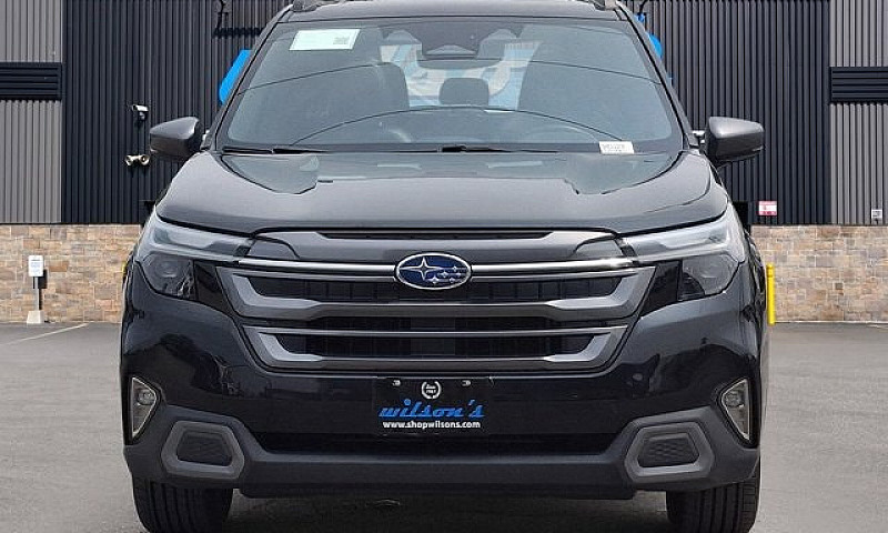 2025 Subaru Forester...