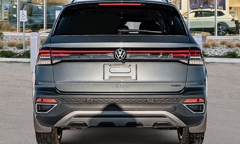 2025 Volkswagen Taos...