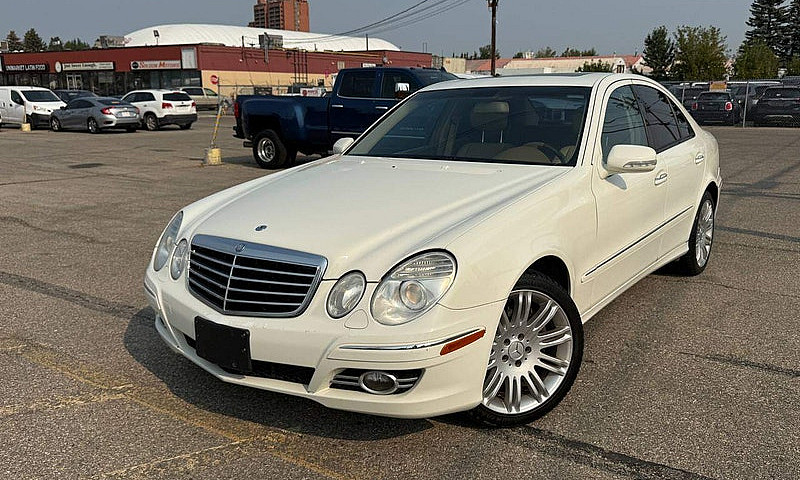 2008 Mercedes-Benz E...