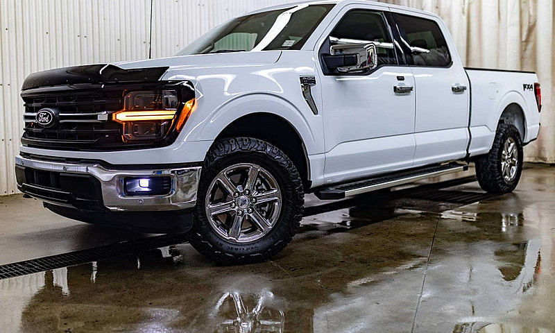 2025 Ford F-150 4X4 ...