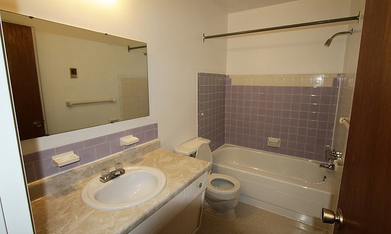 1 Bed Apt North Vict...