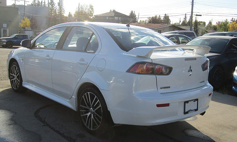2016 Mitsubishi Lanc...