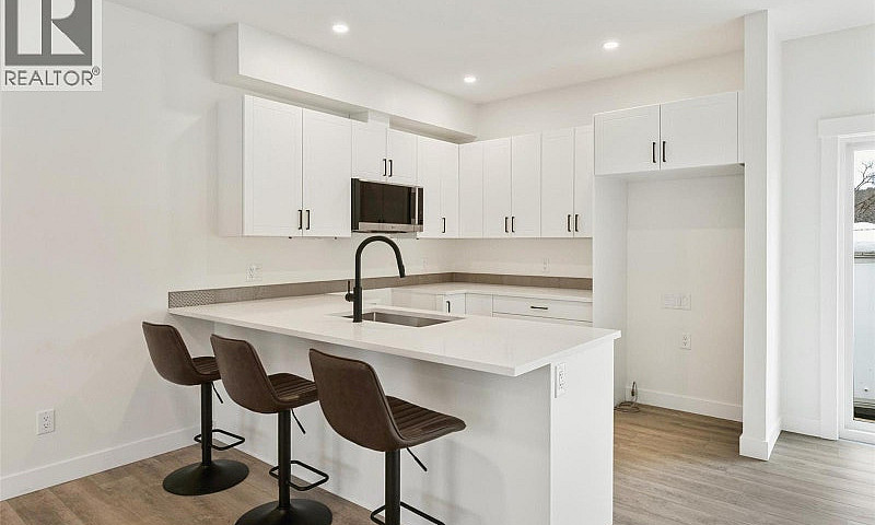 11815 Grant Avenue U...