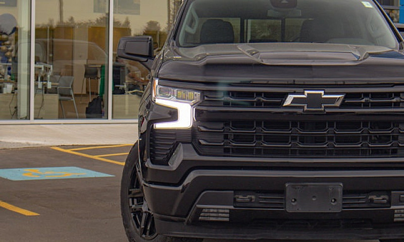 2023 Chevrolet Silve...