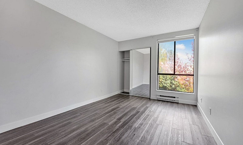 Fraser Place Apartme...