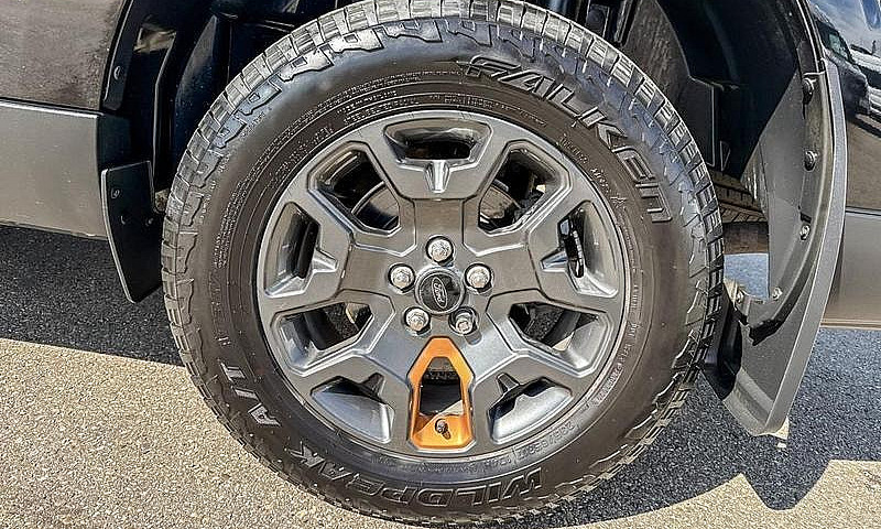 2023 Ford Maverick L...