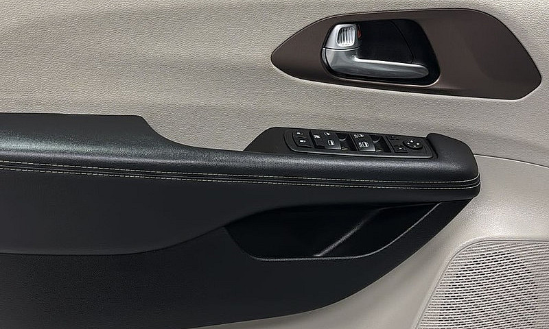 2024 Chrysler Grand ...