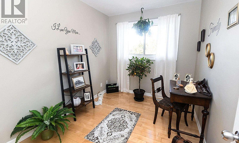 29 Routledge Ave Sau...