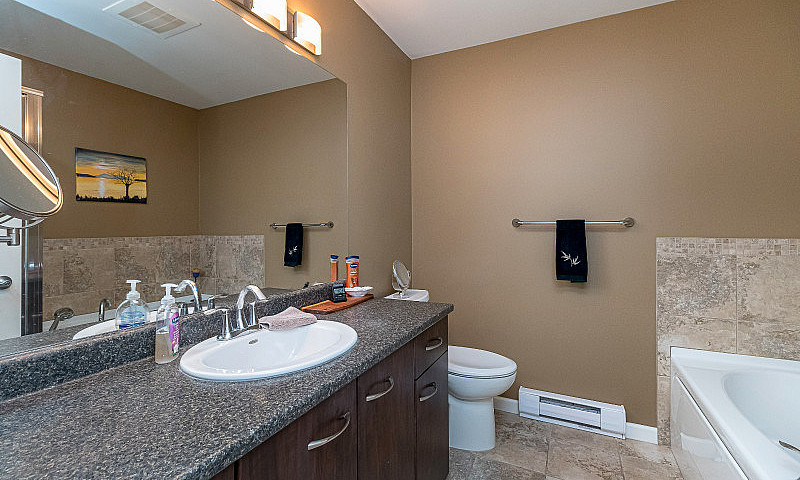 2 Bed, 2 Bath, View ...